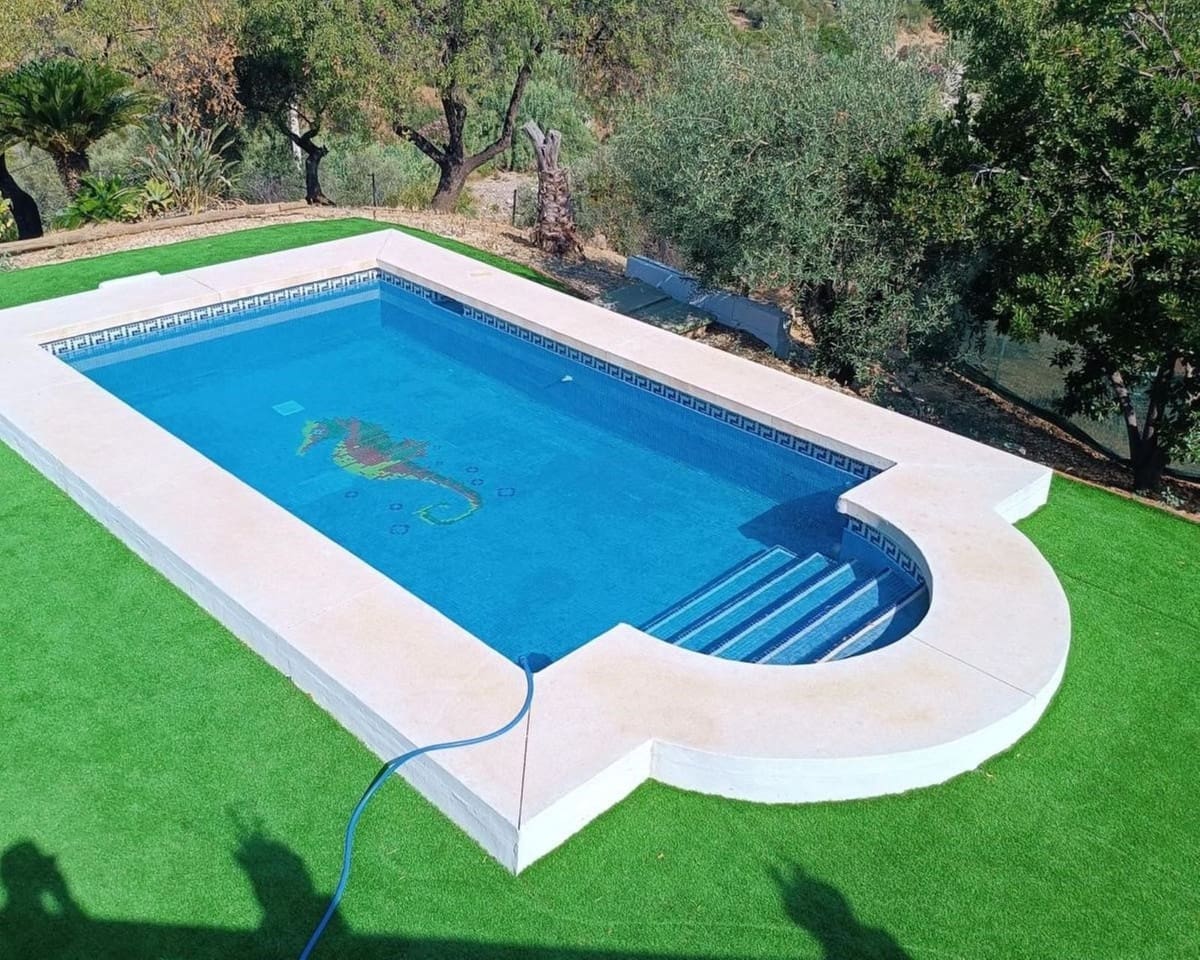 4 bedroom Finca/Country House for sale in Monda with pool garage - € 449,000 (Ref: 10057391)