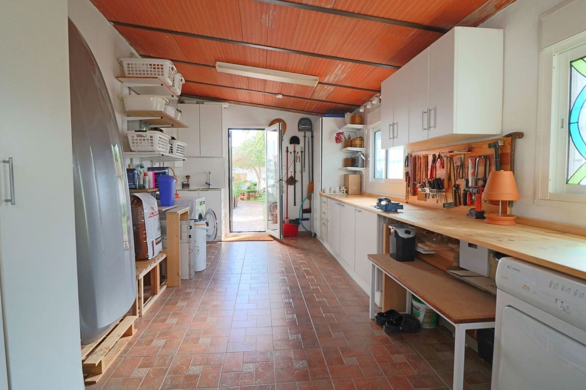 4 slaapkamer Huis te koop in Estepona met garage - € 768.000 (Ref: 10057396)