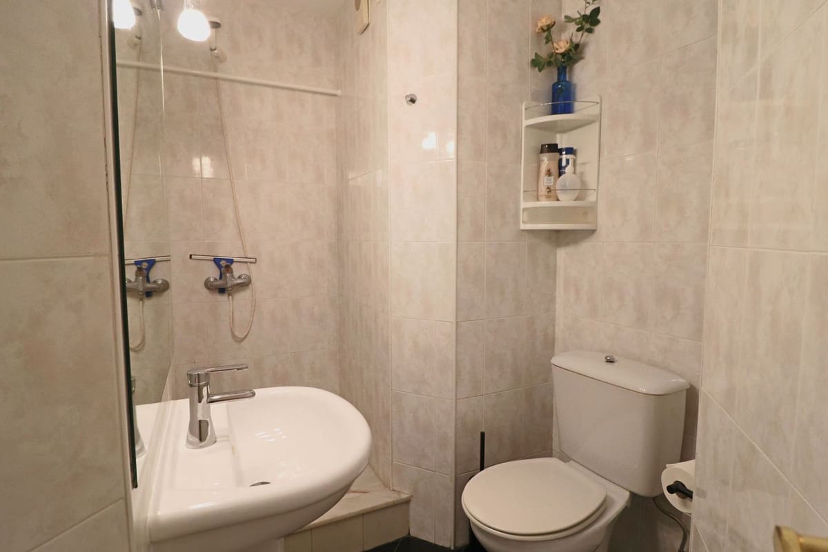 2 soveværelse Lejlighed til salg i Calahonda med swimmingpool - € 299.000 (Ref: 10057398)