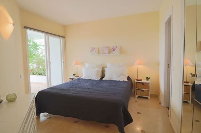 2 sovrum Lägenhet till salu i Calahonda, Mijas med pool - 299 000 € (Ref: 10057398)