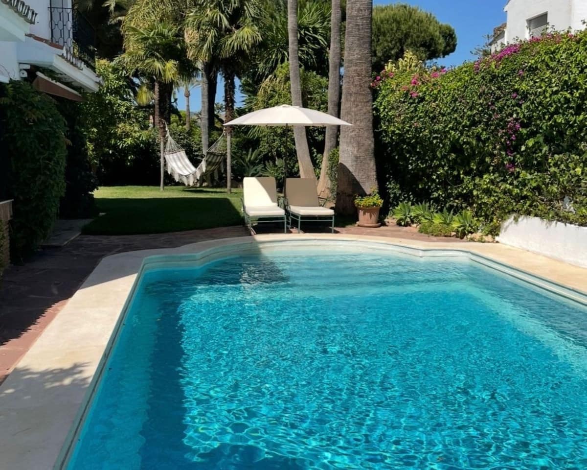 Chalet de 5 habitaciones en Los Monteros en venta con piscina garaje - 3.900.000 € (Ref: 10057400)