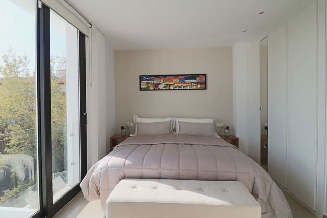 Pareado de 4 habitaciones en Fuengirola en venta con piscina garaje - 795.000 € (Ref: 10057404)