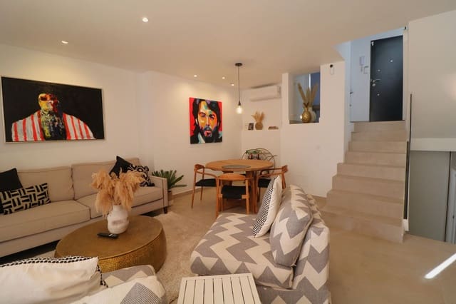 Pareado de 4 habitaciones en Fuengirola en venta con piscina garaje - 795.000 € (Ref: 10057404)