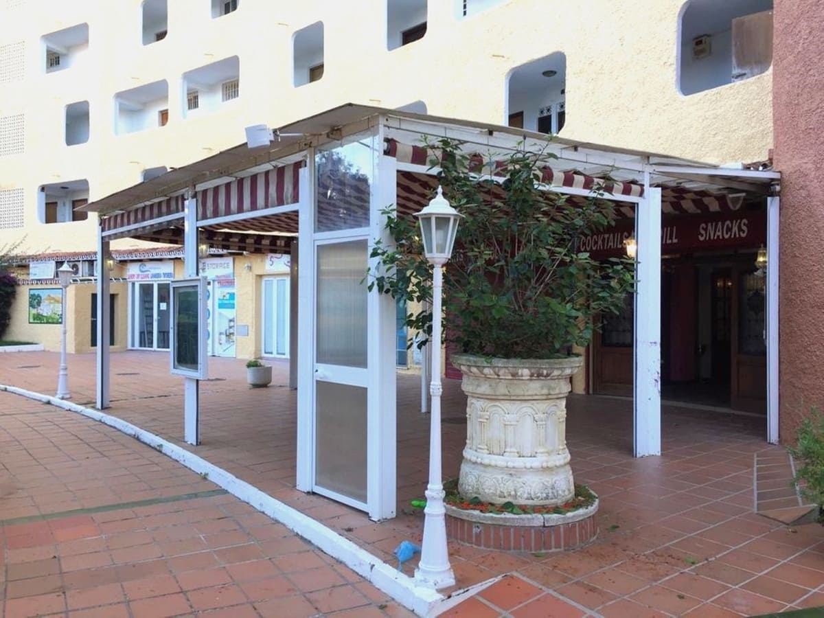 Restaurant/Bar for sale in Marbesa - € 550,000 (Ref: 10057406)