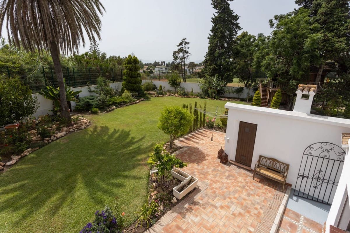 4 Zimmer Villa zu verkaufen in Guadalmina mit Pool Garage - 3.800.000 € (Ref: 10057408)
