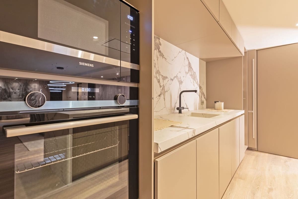 5 quarto Apartamento para venda em Puerto Banus com garagem - 2 350 000 € (Ref: 10079851)