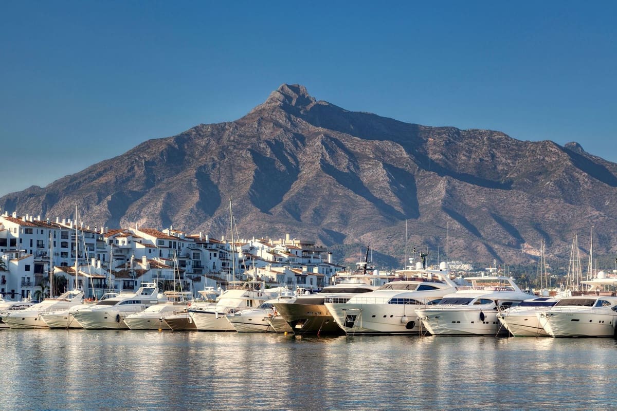 5 quarto Apartamento para venda em Puerto Banus com garagem - 2 350 000 € (Ref: 10079851)