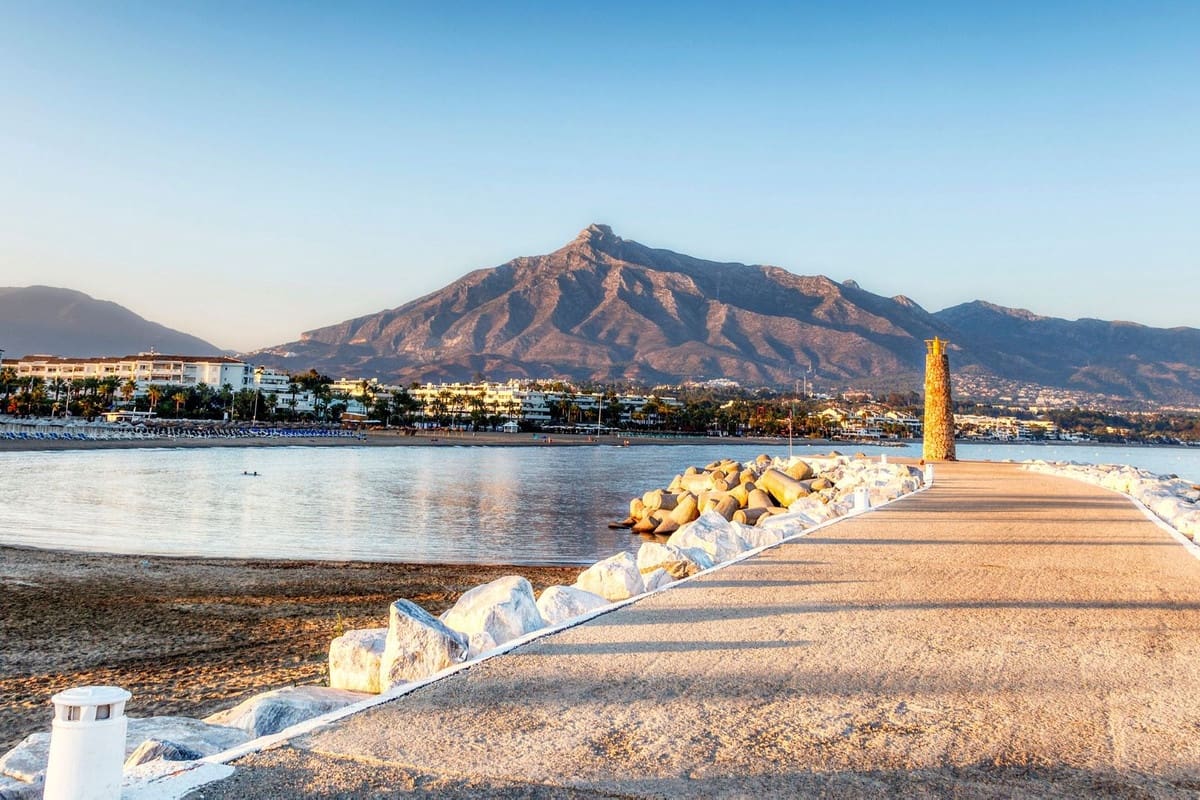 5 quarto Apartamento para venda em Puerto Banus com garagem - 2 350 000 € (Ref: 10079851)