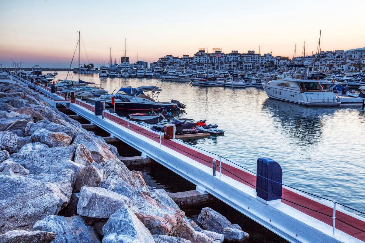5 quarto Apartamento para venda em Puerto Banus com garagem - 2 350 000 € (Ref: 10079851)
