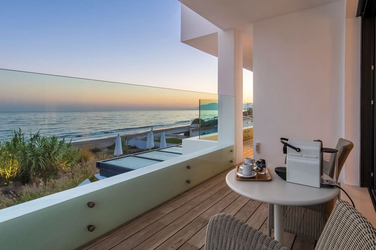 Chalet de 6 habitaciones en Costabella en venta con piscina garaje - 6.500.000 € (Ref: 10165601)