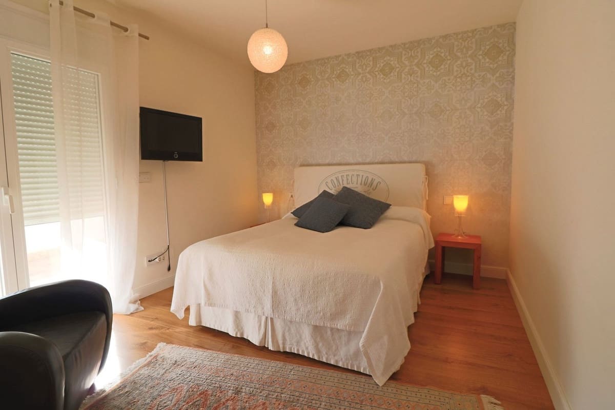 5 makuuhuone Huvila myytävänä paikassa Nueva Andalucia mukana uima-altaan - 2 490 000 € (Ref: 8090271)