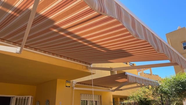 Appartement de 2 chambres à louer à Puerto del Rey, Vera avec garage - 1 200 € (Ref: 10173960)