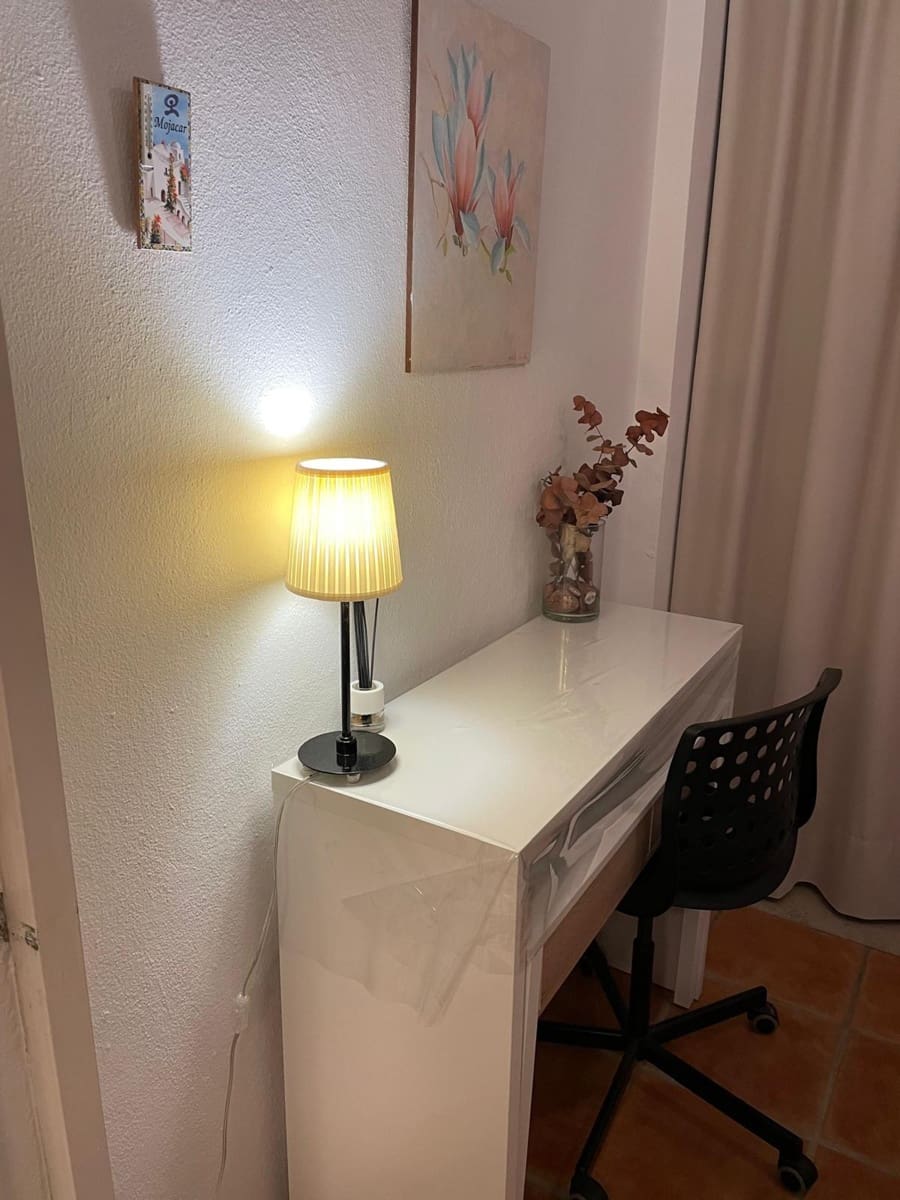 2 soverom Leilighet til leie i Puerto del Rey med garasje - € 1 200 (Ref: 10173960)