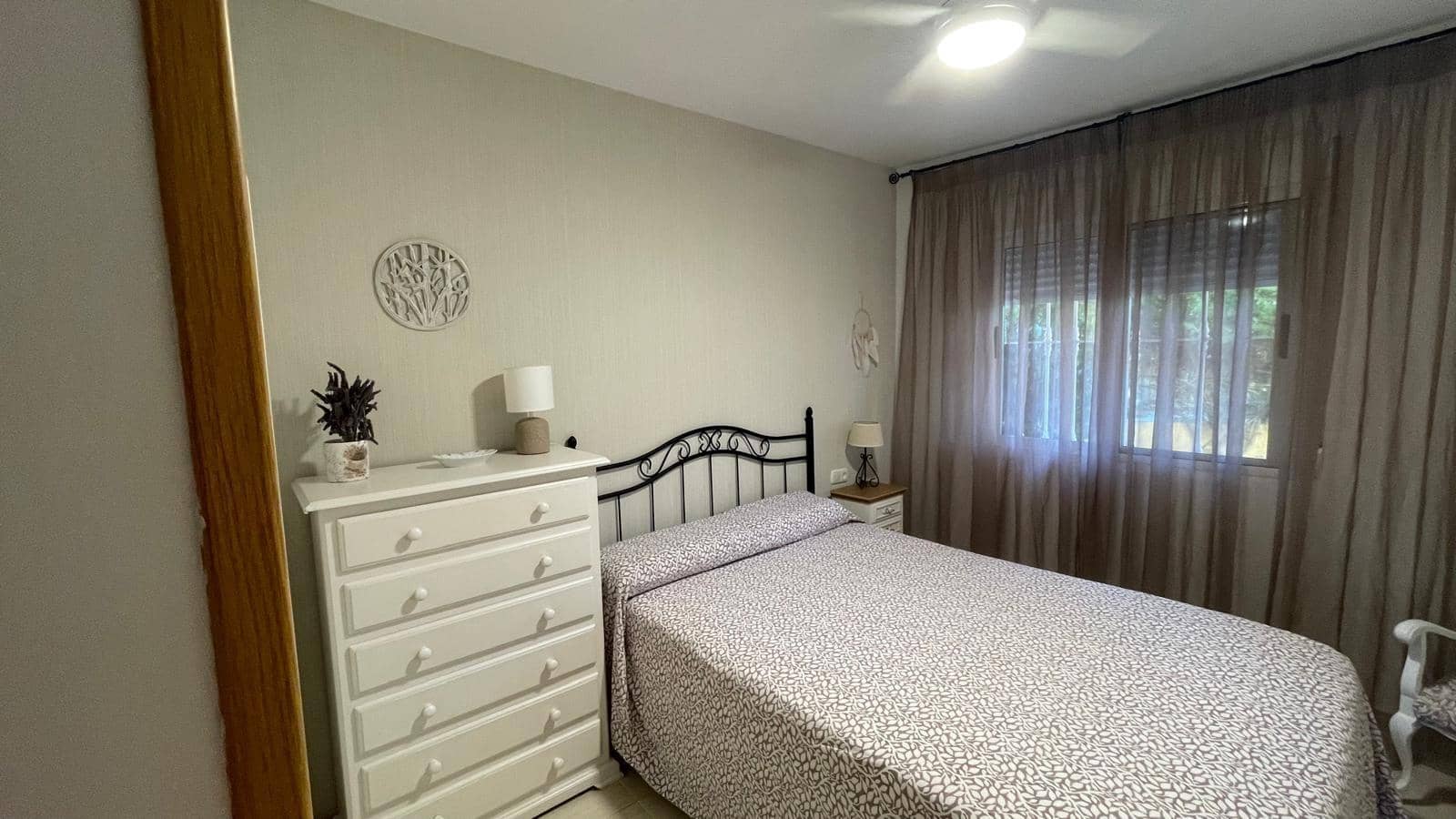 2 soverom Leilighet til leie i Puerto del Rey med garasje - € 1 200 (Ref: 10173960)