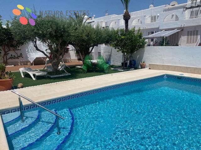 4 soveværelse Villa til salg i Mojacar med swimmingpool garage - € 599.900 (Ref: 7666323)