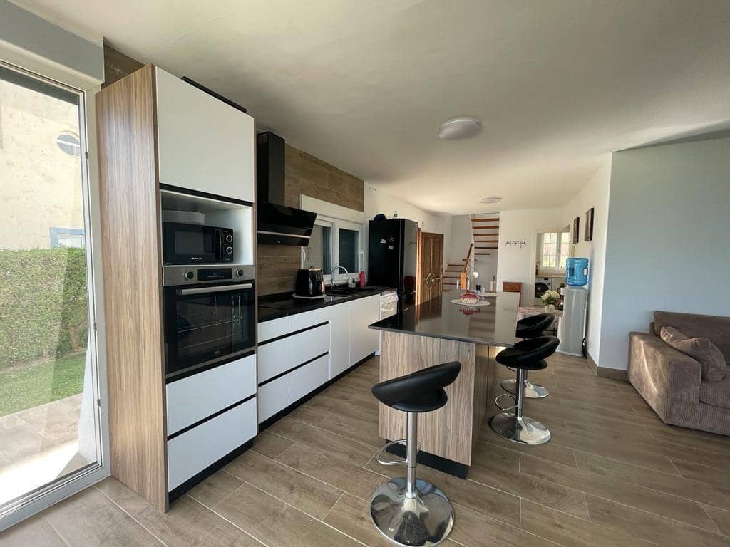 5 soverom Villa til salgs i Vera med svømmebasseng garasje - € 1 100 000 (Ref: 7776668)