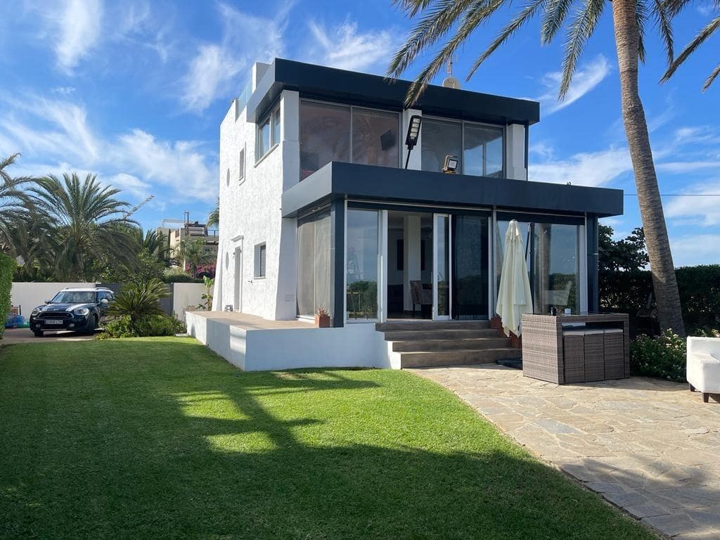 5 soverom Villa til salgs i Vera med svømmebasseng garasje - € 1 100 000 (Ref: 7776668)