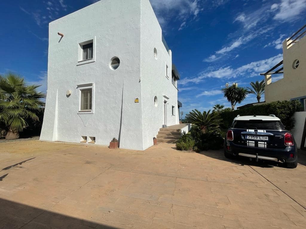 5 soverom Villa til salgs i Vera med svømmebasseng garasje - € 1 100 000 (Ref: 7776668)