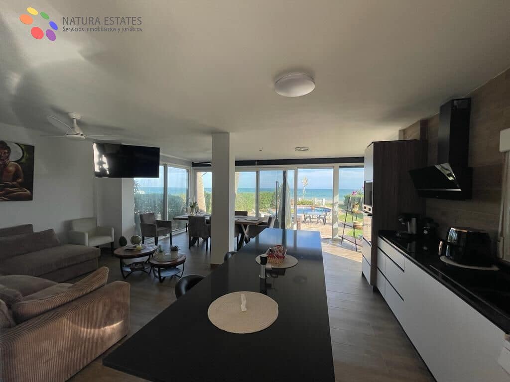 5 soverom Villa til salgs i Vera med svømmebasseng garasje - € 1 100 000 (Ref: 7776668)