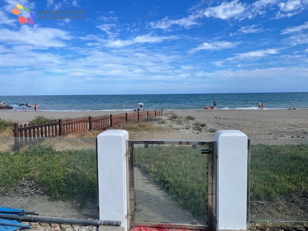 5 soverom Villa til salgs i Vera med svømmebasseng garasje - € 1 100 000 (Ref: 7776668)