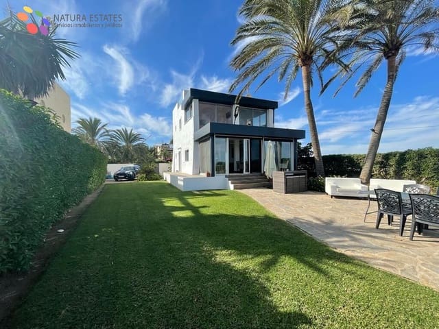 5 Zimmer Villa zu verkaufen in Cala Marqués, Vera mit Pool Garage - 1.100.000 € (Ref: 7776668)