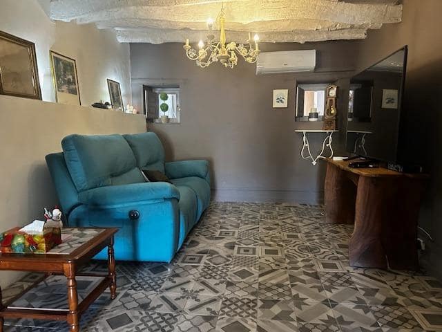 3 bedroom Finca/Country House for sale in Cariatiz with garage - € 155,000 (Ref: 8663123)