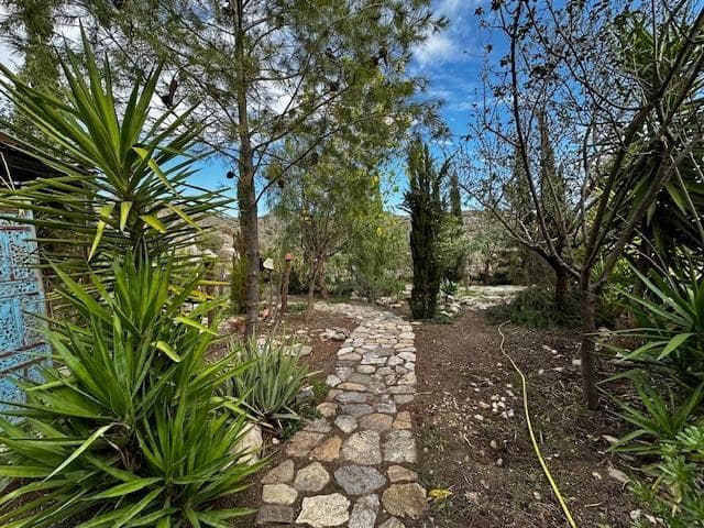 3 bedroom Finca/Country House for sale in Cariatiz with garage - € 155,000 (Ref: 8663123)