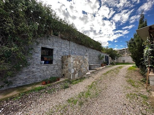 3 bedroom Finca/Country House for sale in Cariatiz with garage - € 155,000 (Ref: 8663123)