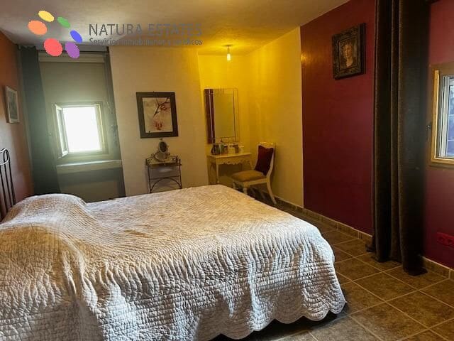 3 bedroom Finca/Country House for sale in Cariatiz with garage - € 155,000 (Ref: 8663123)