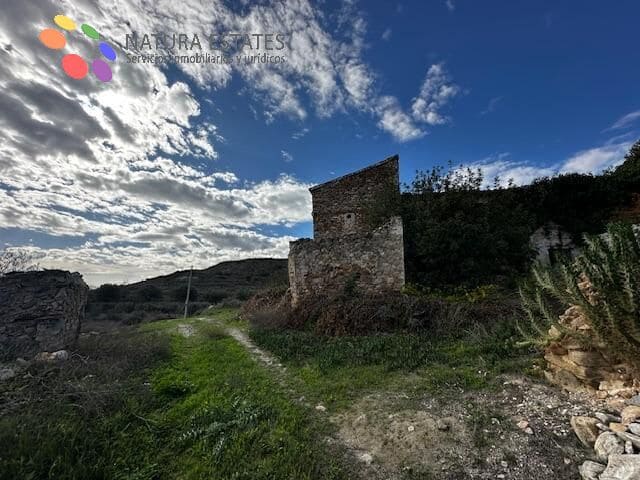 3 bedroom Finca/Country House for sale in Cariatiz with garage - € 155,000 (Ref: 8663123)