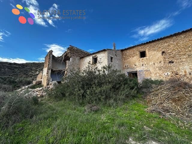 3 bedroom Finca/Country House for sale in Cariatiz with garage - € 155,000 (Ref: 8663123)