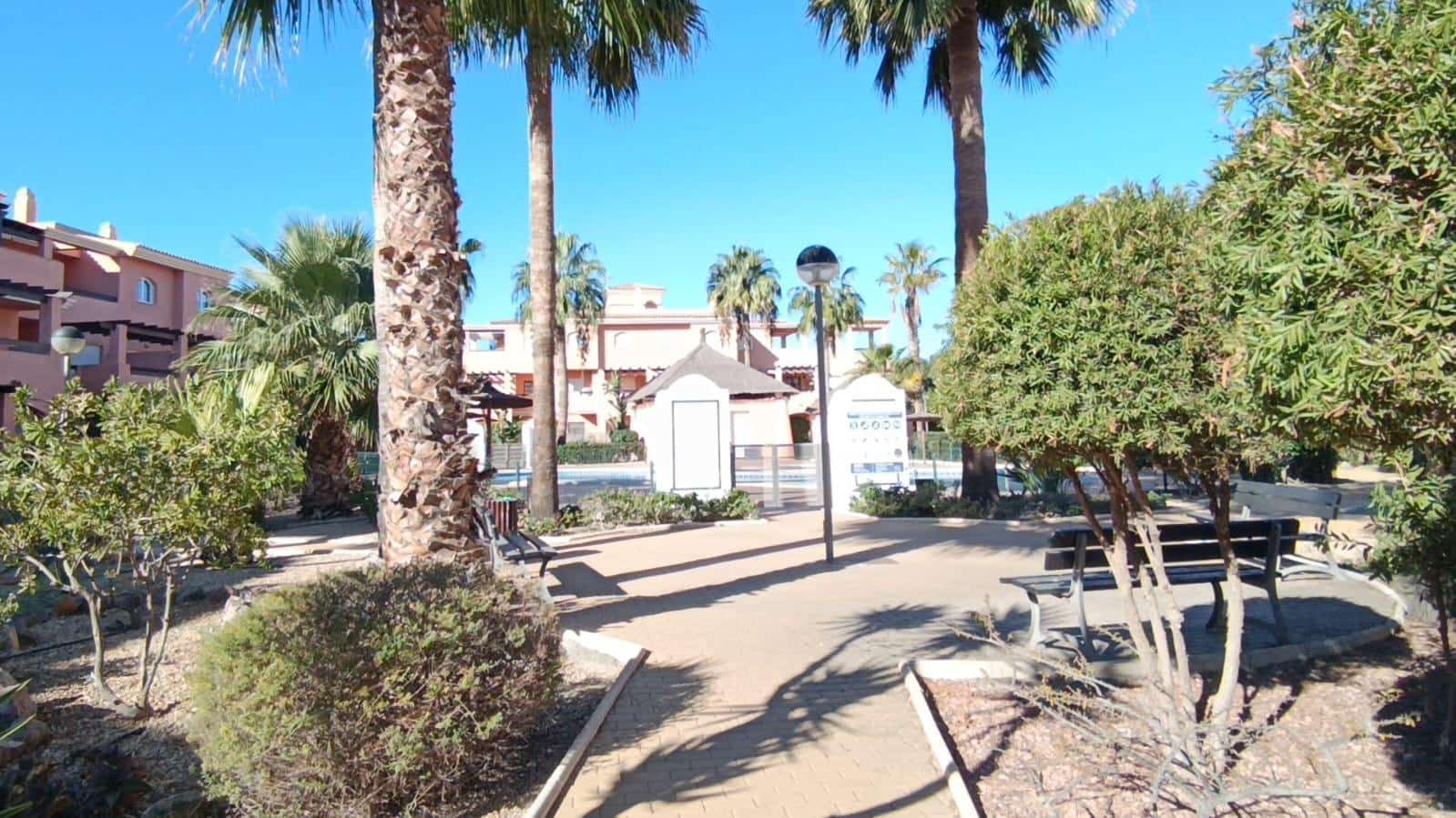 Apartamento de 2 habitaciones en Vera en alquiler con garaje - 750 € (Ref: 8689334)