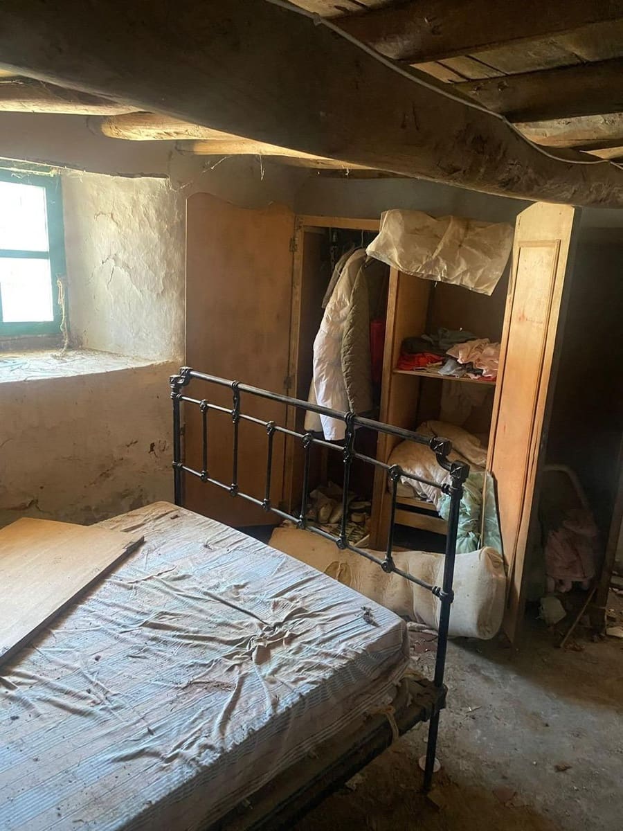 3 soveværelse Byhus til salg i La Horcajada - € 25.900 (Ref: 8704848)