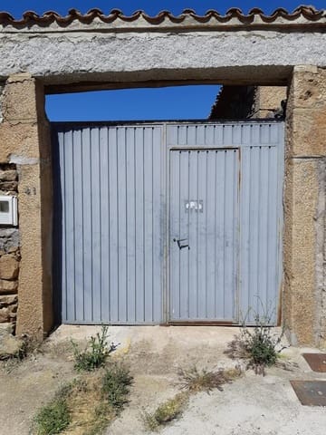 3 bedroom Townhouse for sale in La Horcajada - € 25,900 (Ref: 8704848)