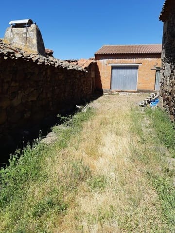 3 bedroom Townhouse for sale in La Horcajada - € 25,900 (Ref: 8704848)