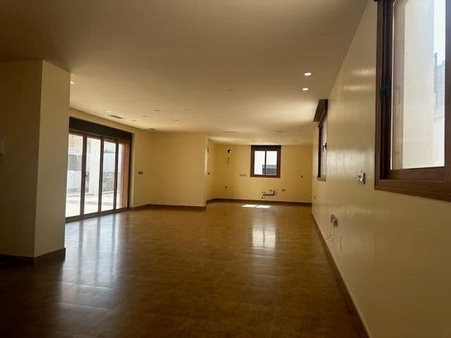 5 bedroom Villa for sale in San Juan de los Terreros with pool - € 845,000 (Ref: 8834455)