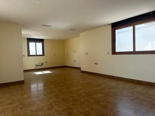 5 bedroom Villa for sale in San Juan de los Terreros with pool - € 845,000 (Ref: 8834455)