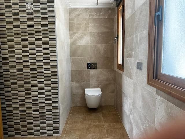 5 bedroom Villa for sale in San Juan de los Terreros with pool - € 845,000 (Ref: 8834455)