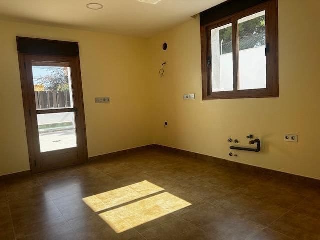 5 bedroom Villa for sale in San Juan de los Terreros with pool - € 845,000 (Ref: 8834455)