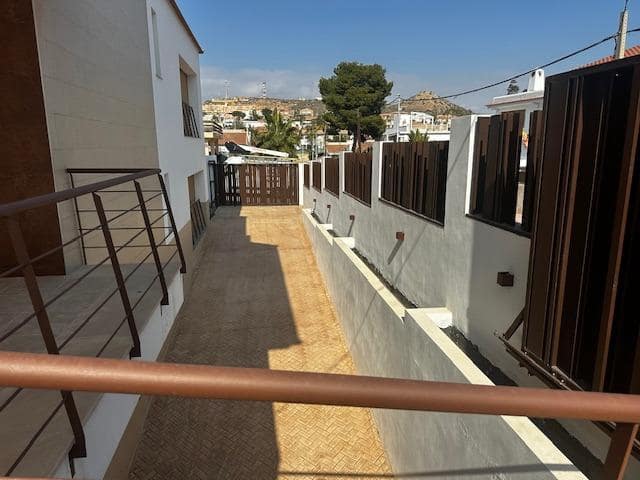 5 bedroom Villa for sale in San Juan de los Terreros with pool - € 845,000 (Ref: 8834455)