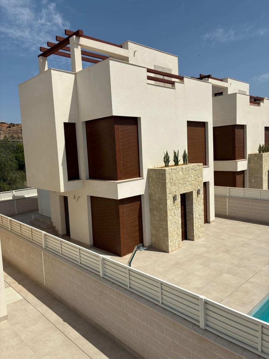 3 bedroom Villa for sale in Vera with pool garage - € 449,000 (Ref: 9031301)