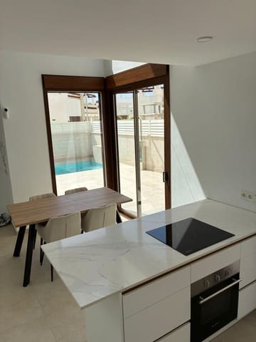 3 Zimmer Villa zu verkaufen in Vera mit Pool Garage - 449.000 € (Ref: 9031301)