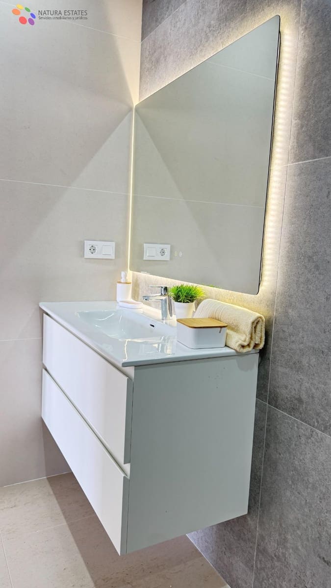 2 soverom Leilighet til salgs i Vera med garasje - € 240 450 (Ref: 9494569)