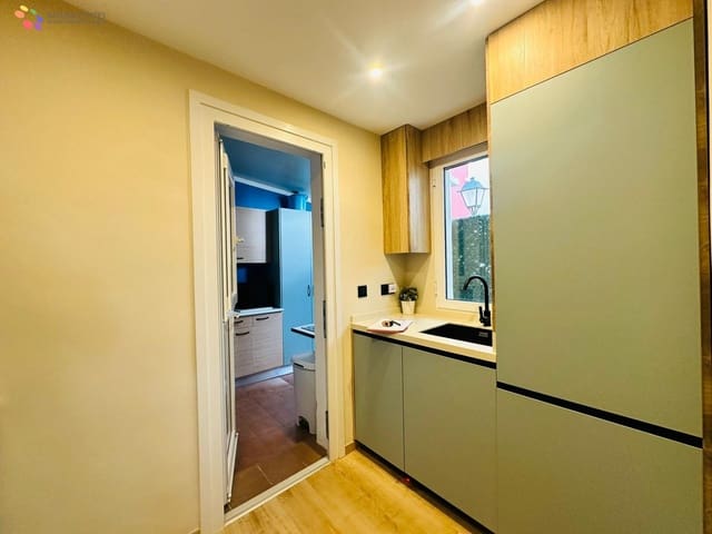 Apartamento de 2 habitaciones en Vera Playa Naturista, Vera en venta con piscina - 235.000 € (Ref: 9615390)