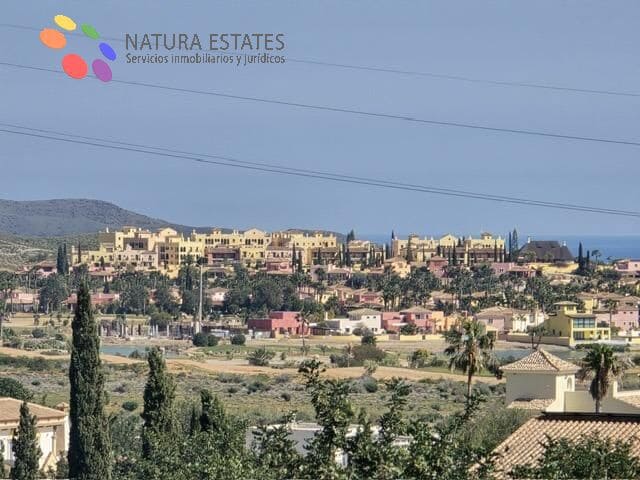 Terrain à Bâtir à vendre à Almería ville - 110 000 € (Ref: 9744123)