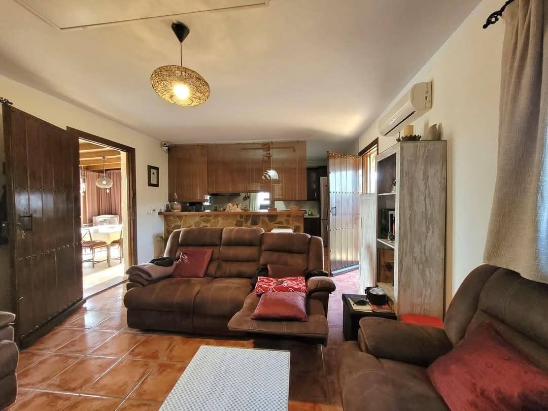 4 slaapkamer Finca/Landhuis te koop in Mojacar met zwembad garage - € 419.000 (Ref: 9758926)