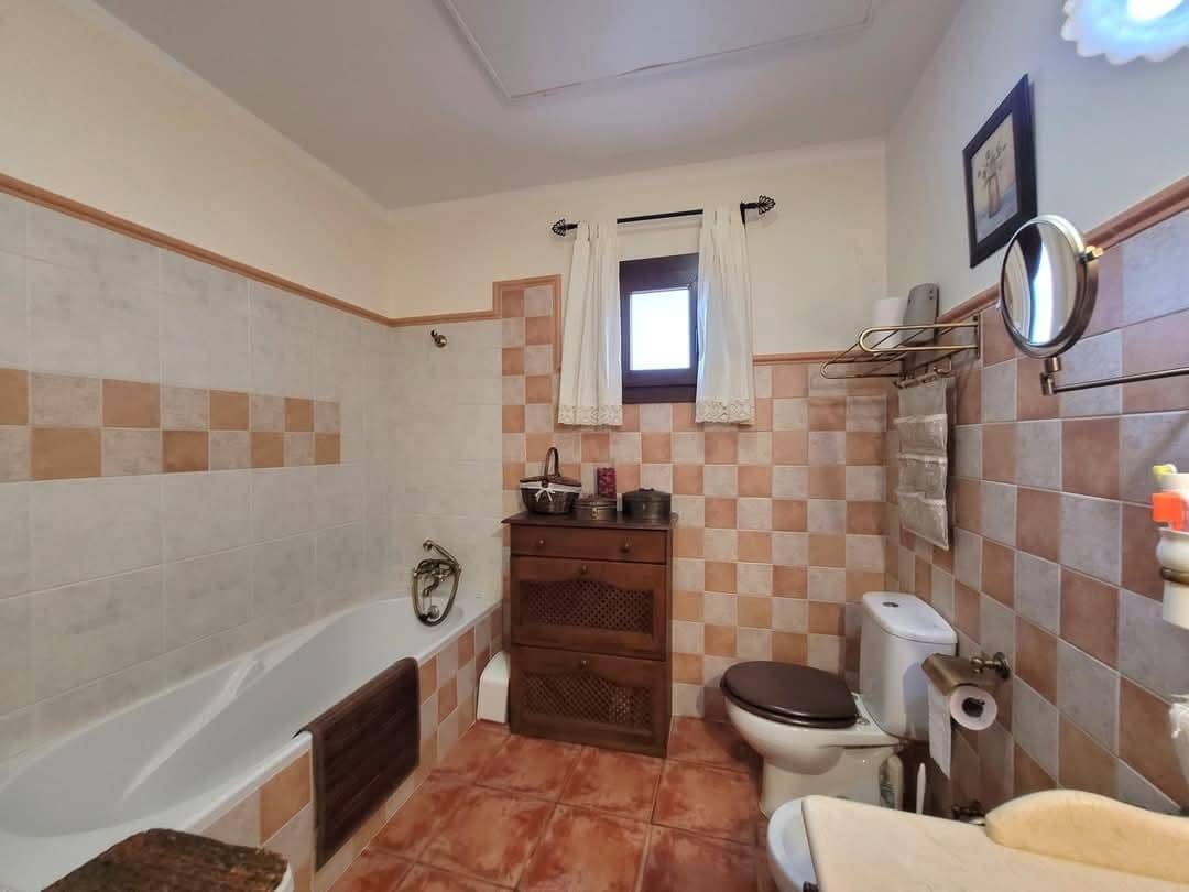 4 slaapkamer Finca/Landhuis te koop in Mojacar met zwembad garage - € 419.000 (Ref: 9758926)