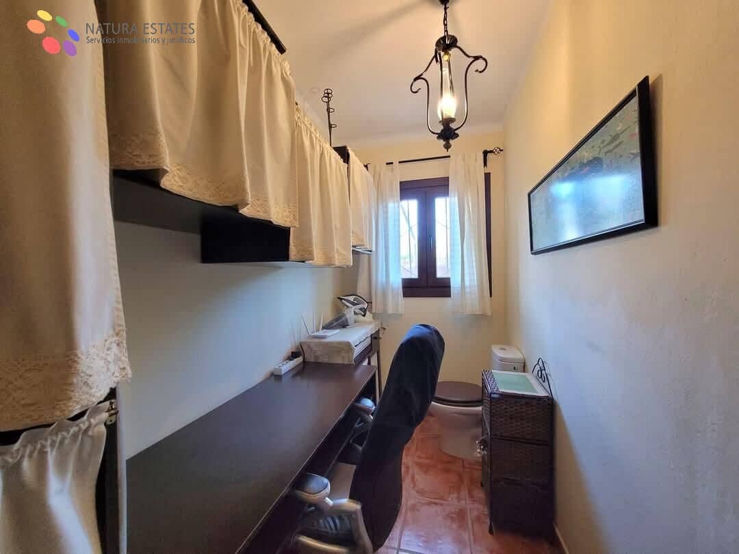 4 bedroom Finca/Country House for sale in Mojacar with pool garage - € 398,000 (Ref: 9758926)