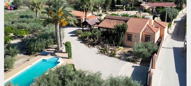 4 soveværelse Finca/Landehus til salg i Mojácar med swimmingpool garage - € 398.000 (Ref: 9758926)