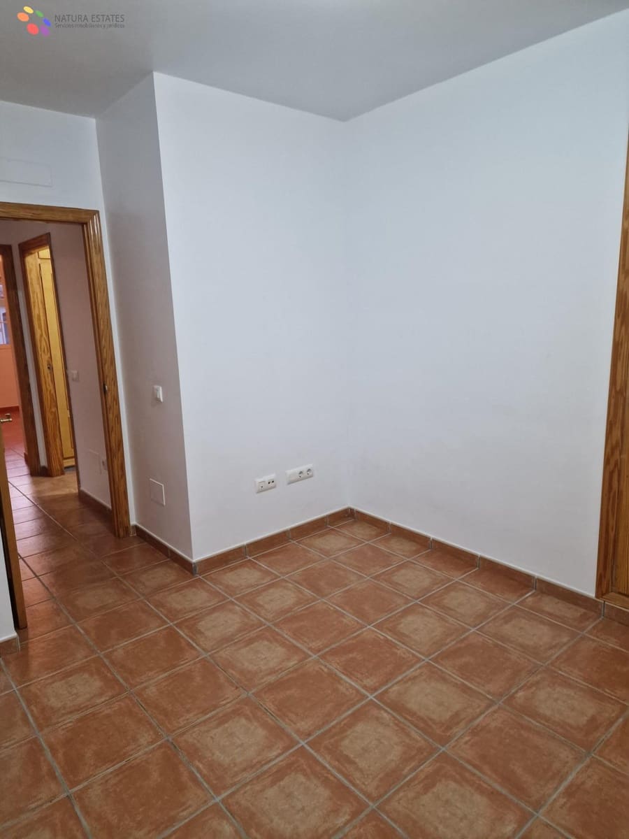 2 bedroom Apartment for rent in Palomares with pool garage - € 550 (Ref: 9892296)